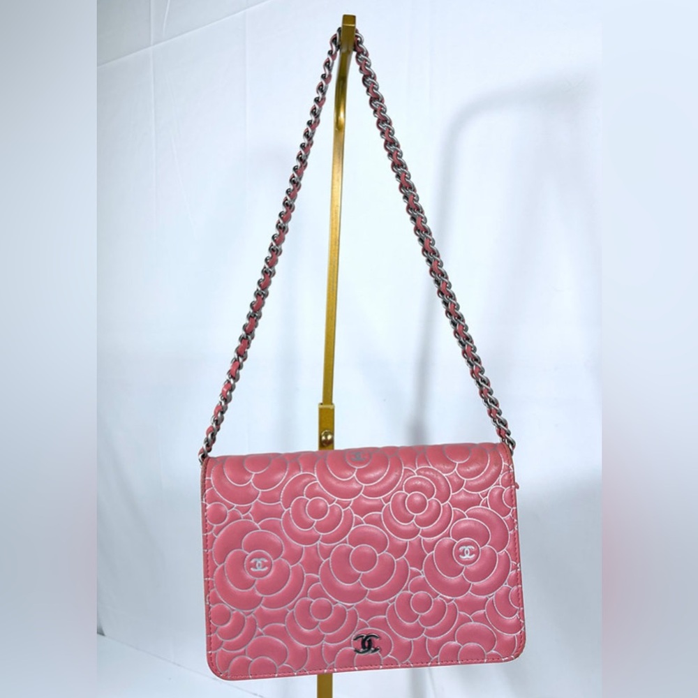 Chanel Lambskin Camelia Embossed WOC Pink